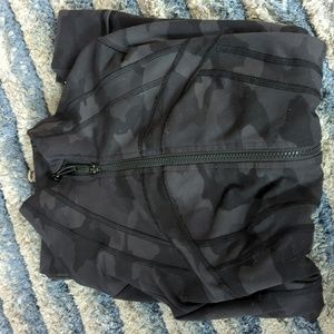 Lululemon define jacket size 0
